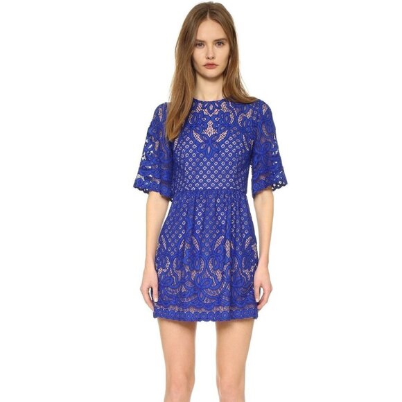 BCBGMaxazria Jillyan Larkspur Blue Lace Overlay Nude Lining Coquette Dress Sz 6 - Picture 1 of 9